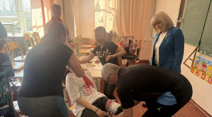 Родина начинается с семьи