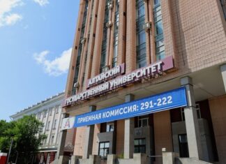 Порядка 11 тысяч абитуриентов поступили на бюджетные места в техникумы и колледжи Алтайского края